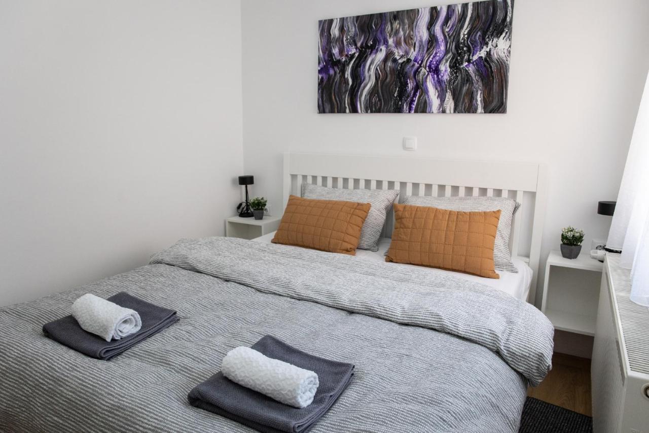 Apartman Ena Bjelovar Buitenkant foto